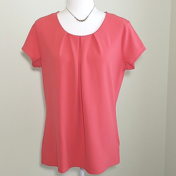 Liz Claiborne Tops - NWT Liz Claiborne, pullover orange blouse. L